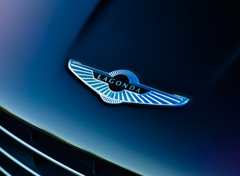 Illustration for article titled The New Aston Martin Lagonda: 550 Horses Of Pure V12 Sedan Sexiness